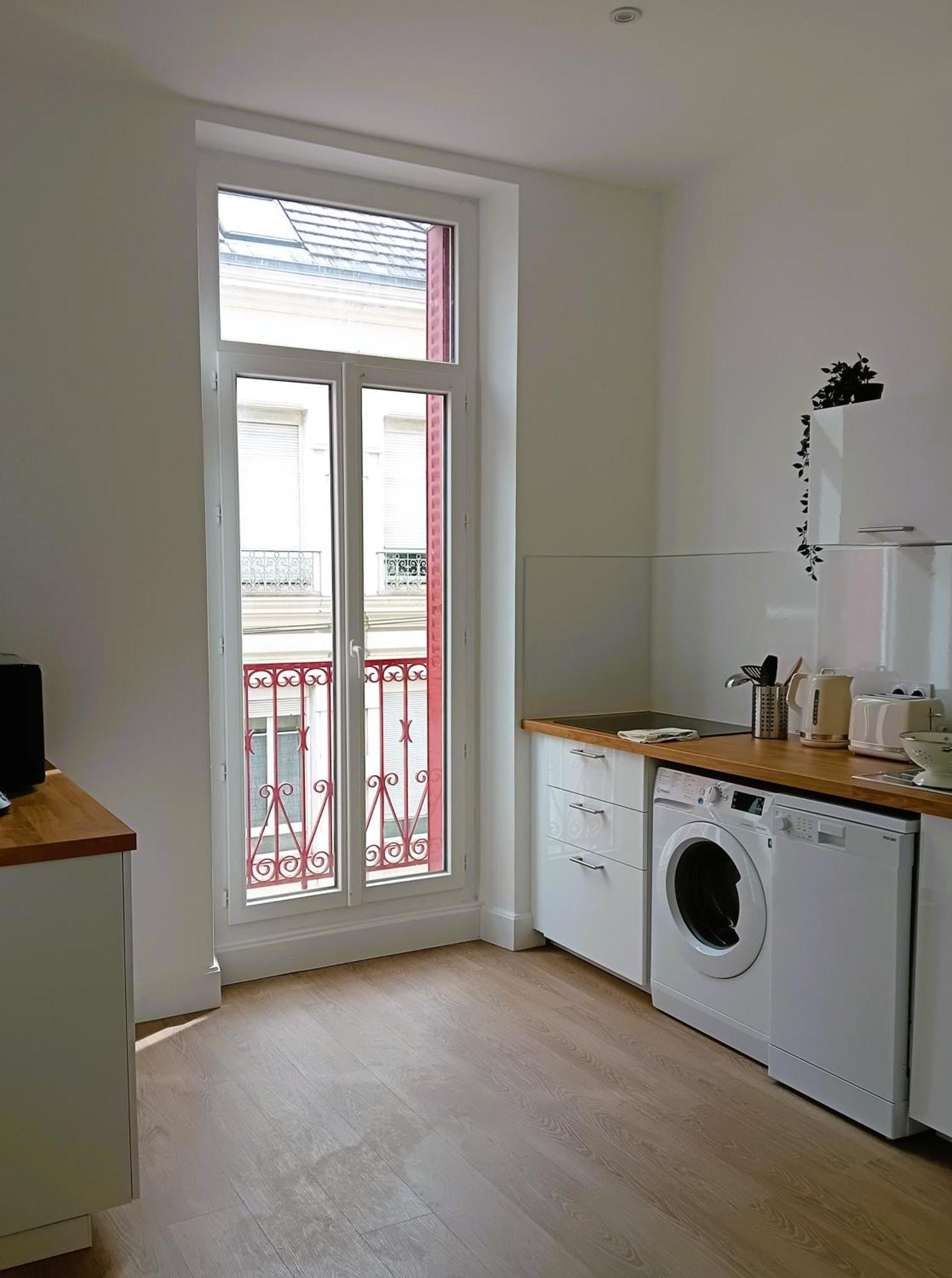 102 - Appart Renove Avec Grand Salon Et 1 Chambre - Tram Et Clinique Mutualiste A 1 Min Grenoble Ngoại thất bức ảnh